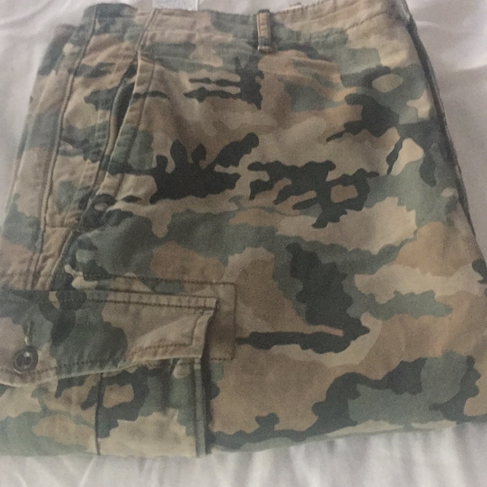 Men’s Levi’s Cargo Camo Pants